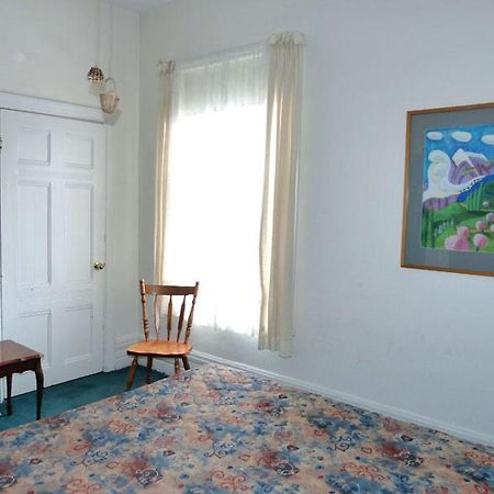 Bienvenue B&B Montreal Luaran gambar
