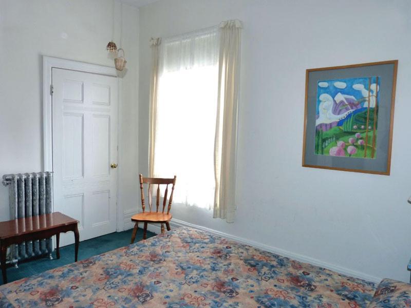 Bienvenue B&B Montreal Luaran gambar